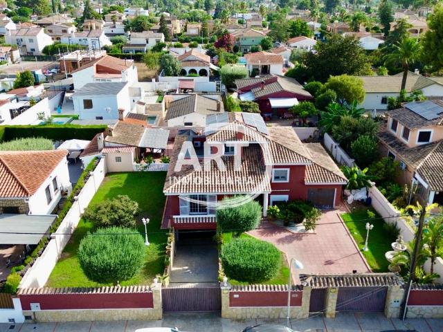 Chalet en venta en Los Almendros, el Camp de Túria