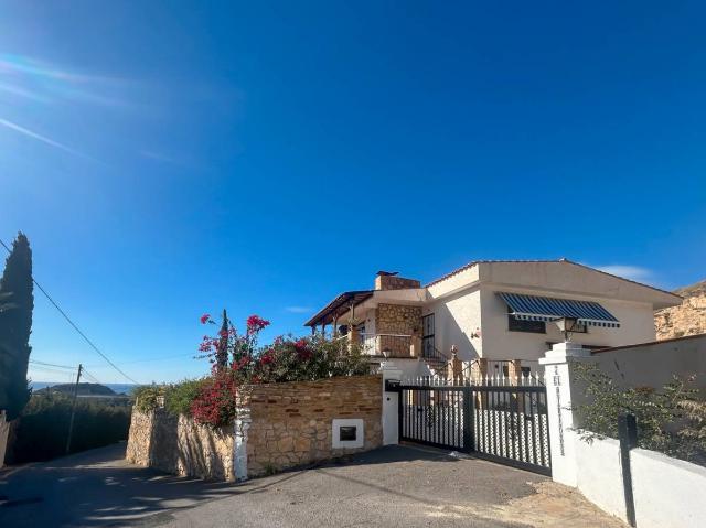 Chalet en venta en Urbanització L'Almadrava, l'Alacantí