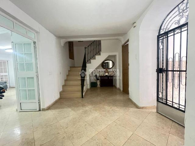 Chalet en venta en Barrio de la Isla, Puente Genil