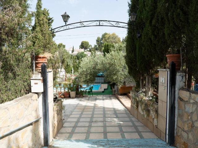 Chalet en venta en San Bartolomé, Jaén