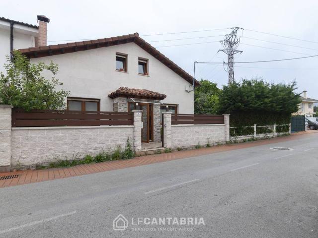 Chalet en venta en Puente Viesgo, Cantabria