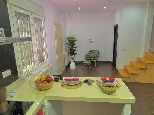 Chalet en venta en Cortes, Madrid