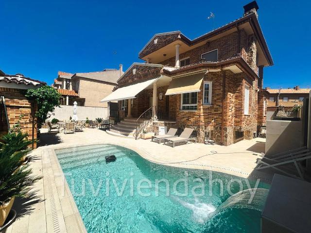 Chalet en venta en Ocaña, Castilla-La Mancha