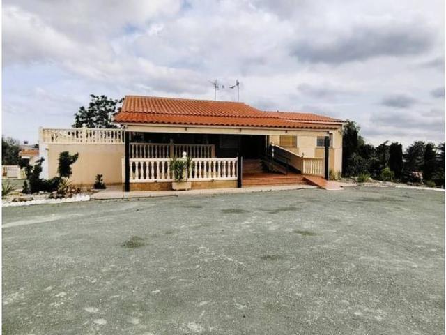 Villa en venta en Puerto Lumbreras