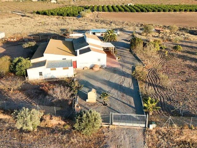 Villa en venta en Puerto Lumbreras