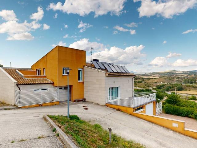 Chalet en venta en Pueyo, Navarra