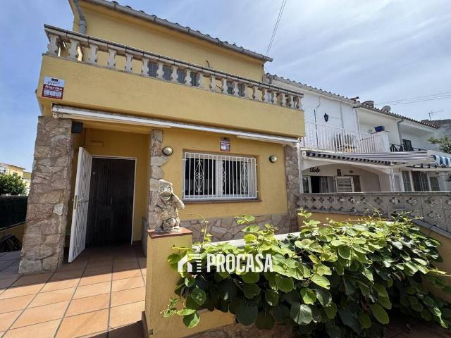 Villa en venta en Empuriabrava