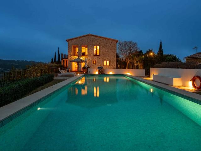 Chalet en venta en Puigpunyent, Baleares