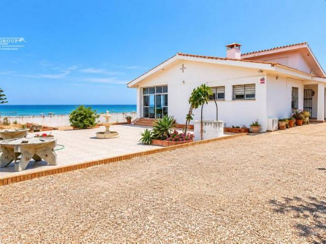 Chalet en venta en Punta Umbría, Huelva