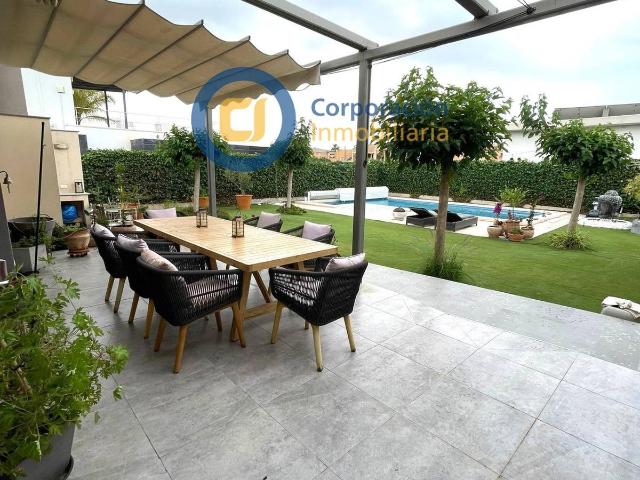 Villa en venta en Lorca, San Mateo
