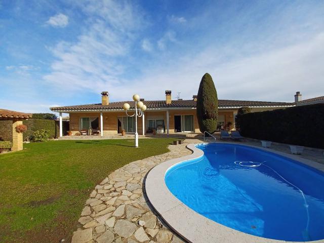 Chalet en venta en Gironès, Catalunya
