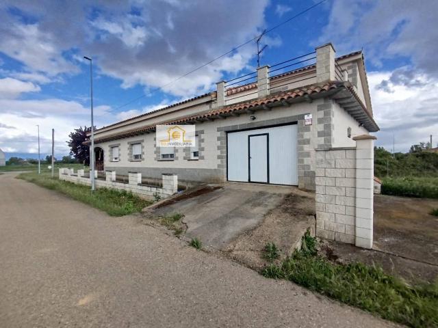 Chalet en venta en Quintana Del Marco, Castilla y León