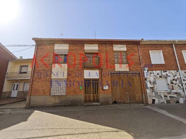 Chalet en venta en Quiruelas De Vidriales, Castilla y León