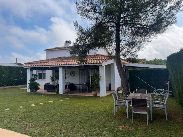Chalet en venta en Los Barreros, Espartinas