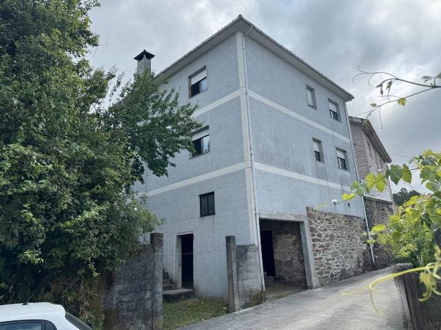 Villa en venta en Ramirás