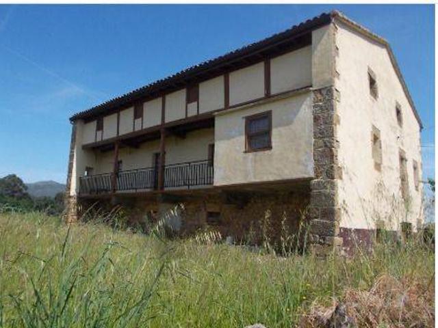 Chalet en venta en La Riba, Rasines