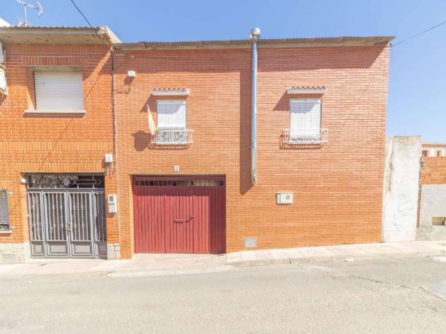 Chalet en venta en Recas, Castilla-La Mancha