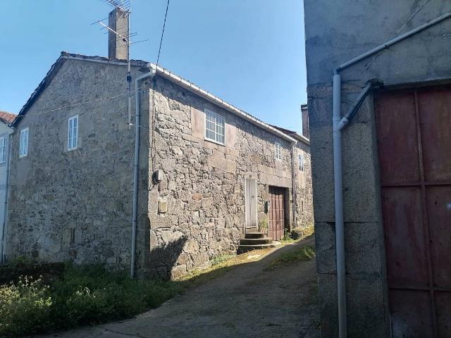 Chalet en venta en Chantada, Galicia