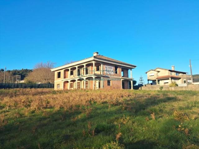 Chalet en venta en Redondela, Vigo