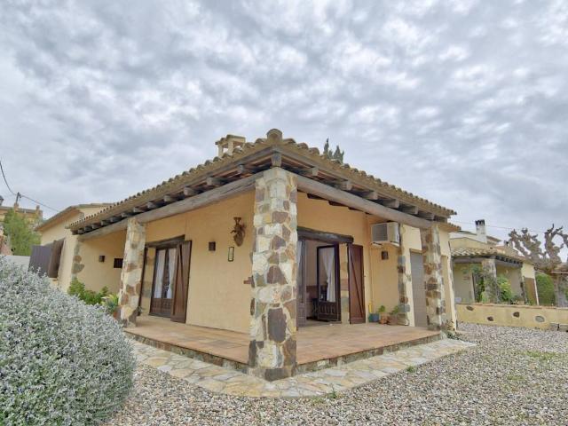 Villa en venta en Regencós