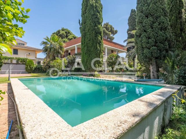 Chalet en venta en la Llosa, Baix Camp