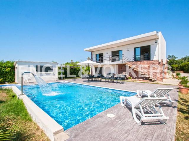 Chalet en venta en la Llosa, Baix Camp