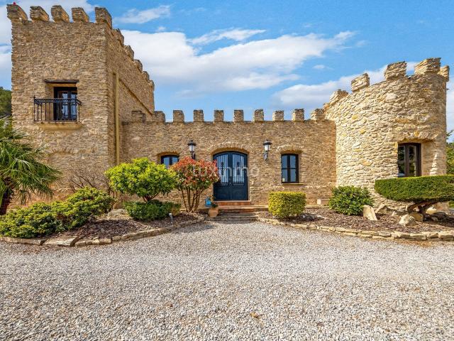 Villa en venta en Relleu