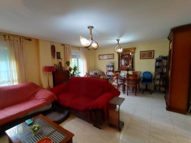 Chalet en venta en Renedo De Esgueva, Castilla y León