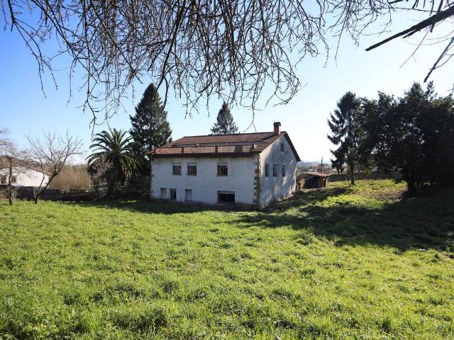 Chalet en venta en Reocín