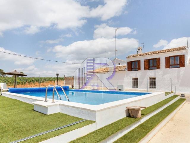 Chalet en venta en El Arrabal, La Plana de Utiel-Requena