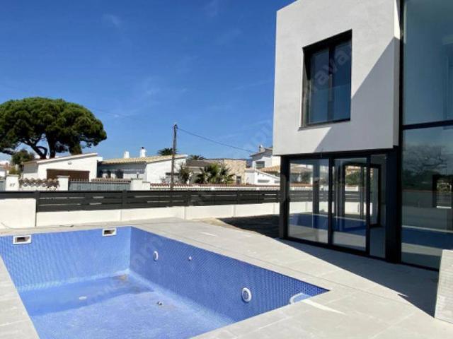 Chalet en venta en Empuriabrava, Alt Empordà
