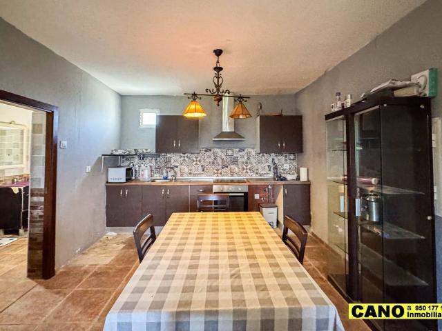 Chalet en venta en Almedina, Almería