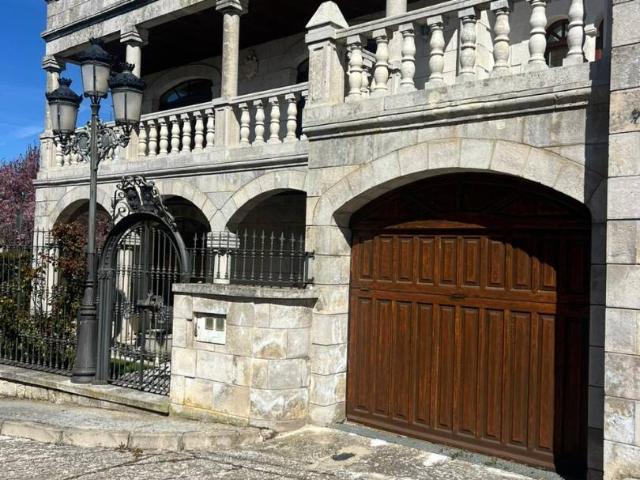 Chalet en venta en Revillarruz, Castilla y León