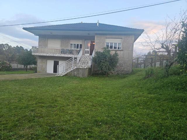 Villa en venta en Rianxo, Bispo Araúxo