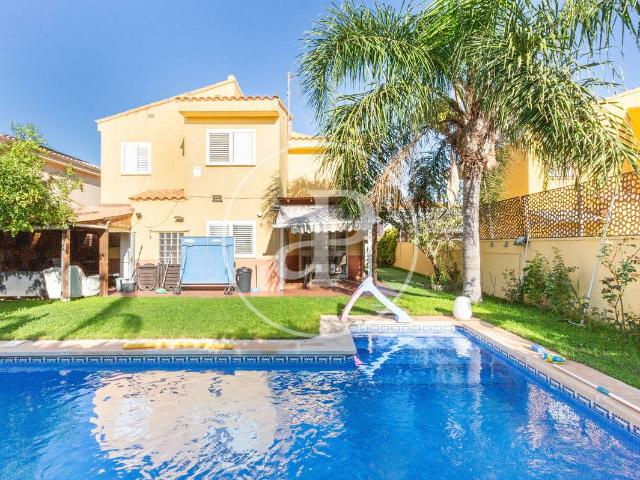 Chalet en venta en el Camp de Túria, Valencia