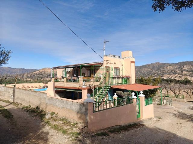 Chalet en venta en Ribera d'Ebre, Catalunya