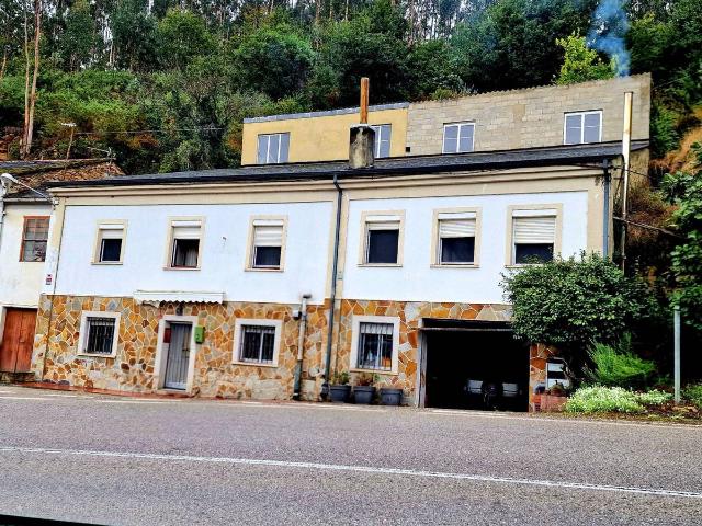 Chalet en venta en Ribadeo