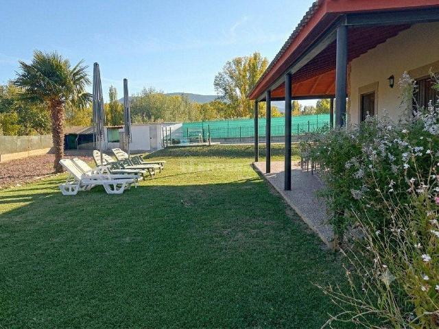 Chalet en venta en Ribafrecha, La Rioja