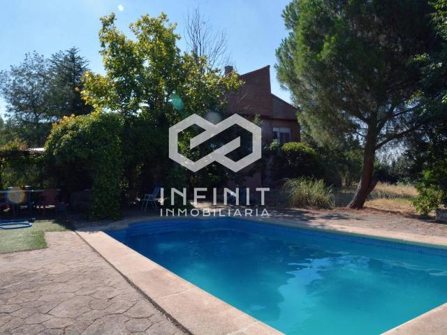 Chalet en venta en Ribatejada, Madrid