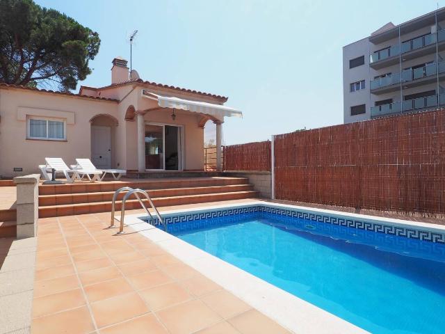 Villa en venta en L'escala, Camp dels Pilans