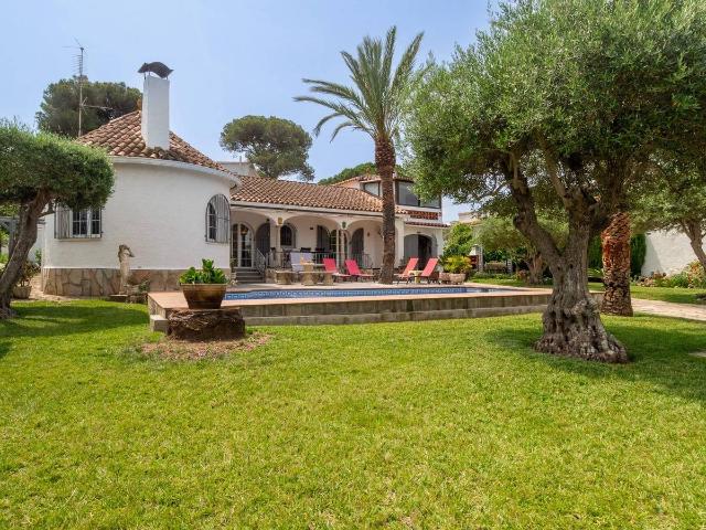 Villa en venta en L'escala, Camp dels Pilans