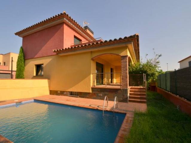 Chalet en venta en Camp dels Pilans, Alt Empordà