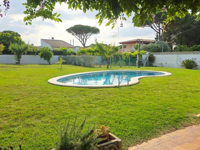 Villa en venta en L'escala, Camp dels Pilans