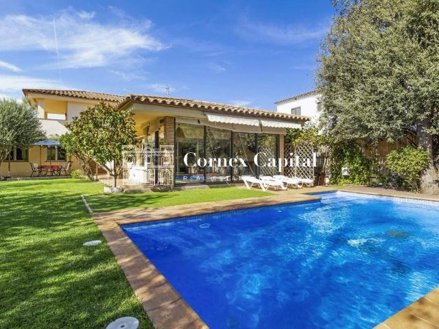 Villa en venta en L'escala, Camp dels Pilans