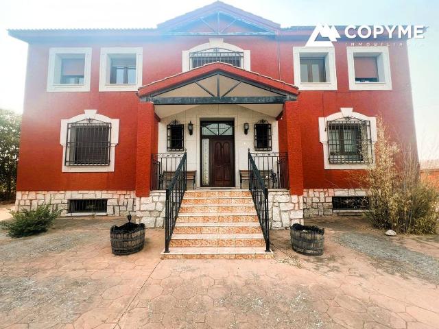 Chalet en venta en Rielves, Toledo