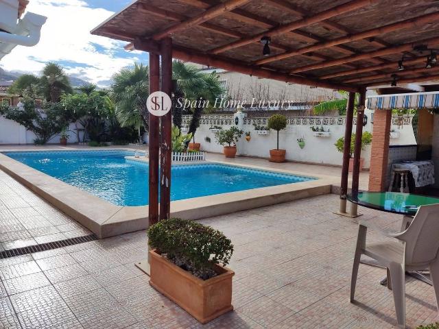Villa en venta en Benidorm, el Calvari