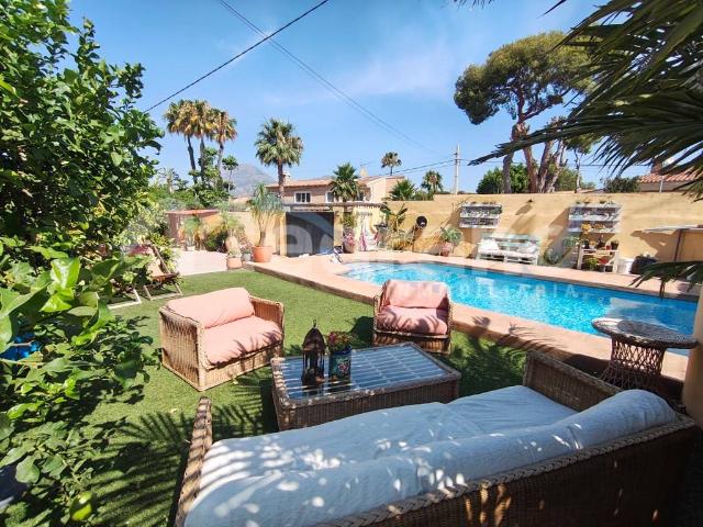 Chalet en venta en el Calvari, Benidorm