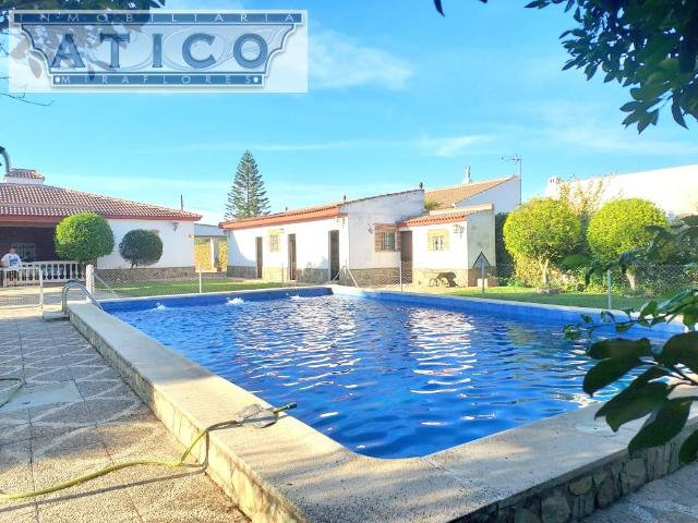 Chalet en venta en La Rinconada, Andalucía