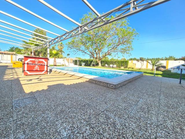 Chalet en venta en La Rinconada, Andalucía