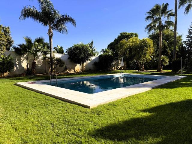 Chalet en venta en La Rinconada, Andalucía